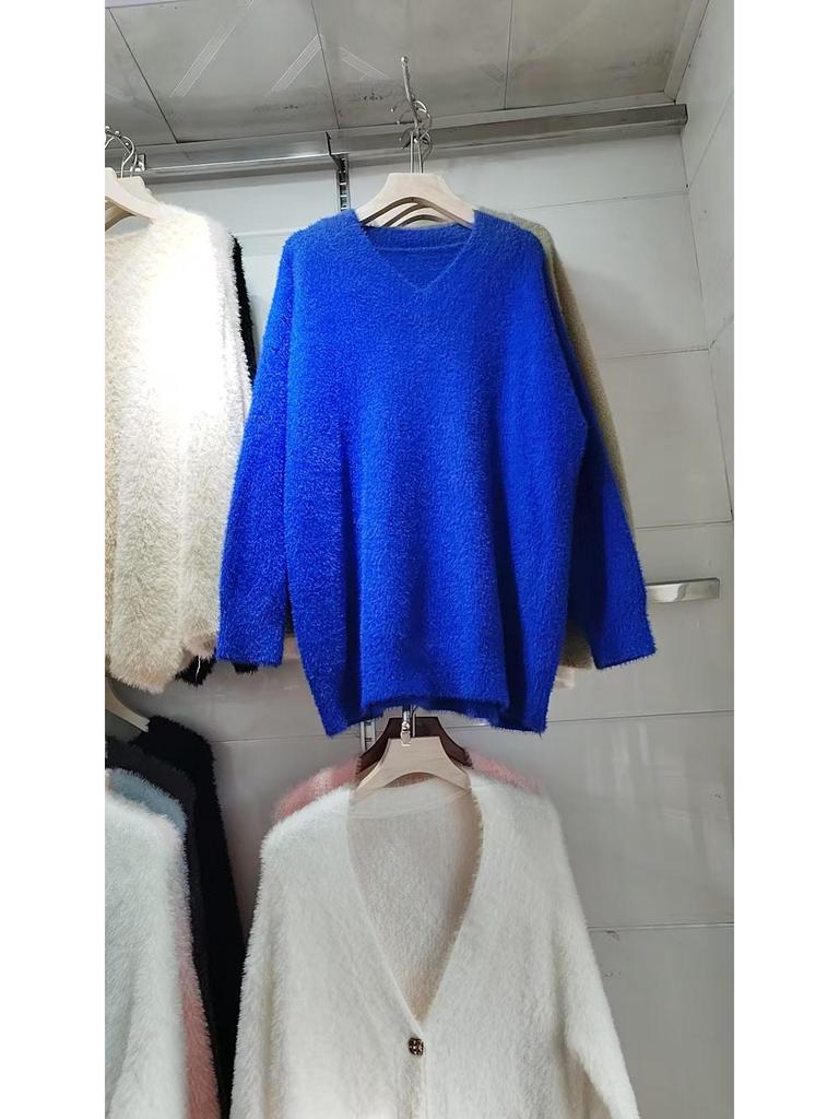 Women's High-End Korean Style V-Neck Pullover: Autumn/Winter Mink Velvet Knit Sweater