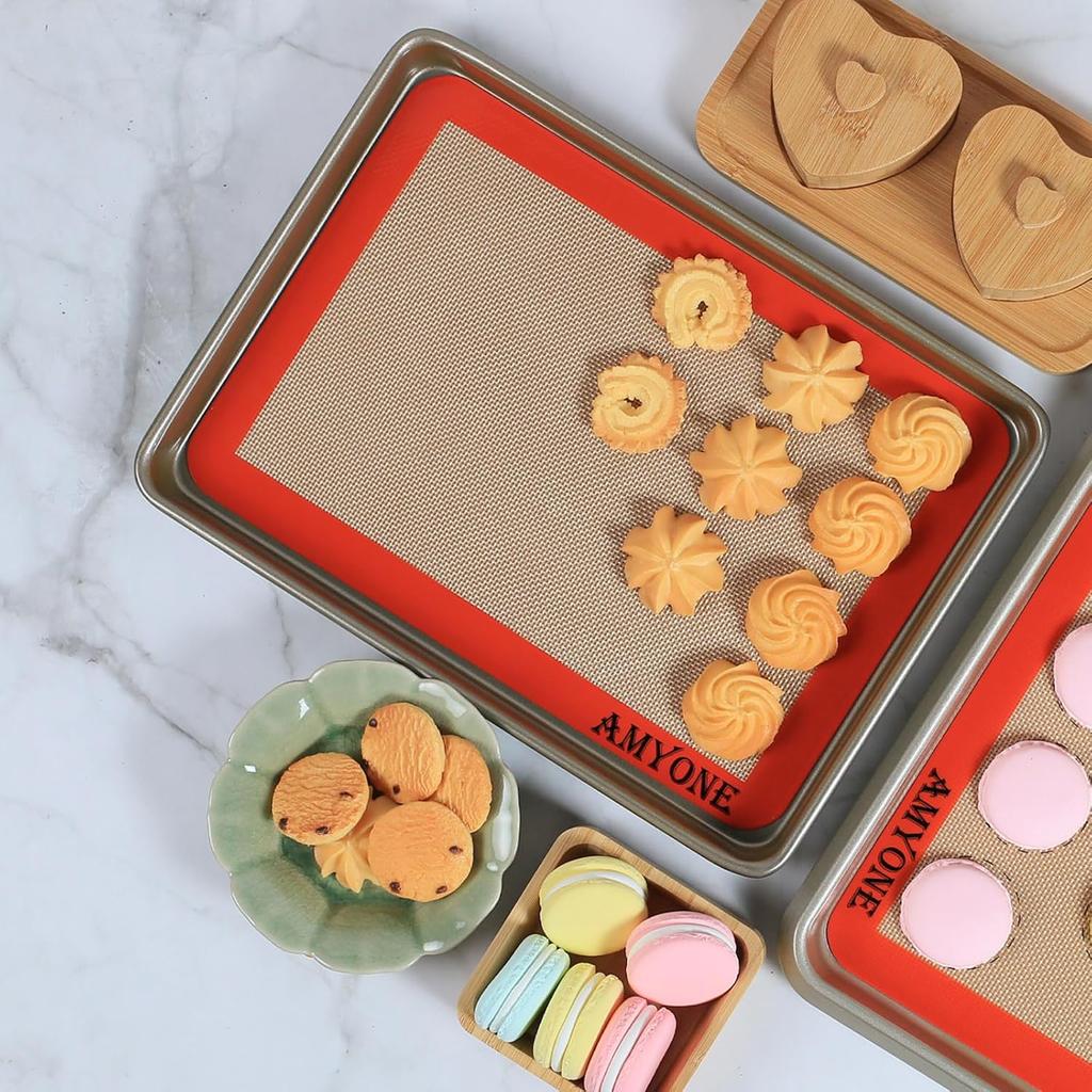 AMYONE Quarter Sheet Silicone Baking Mat, 2 Pcs Non-Stick Silicone Baking Mats Cookie Sheet for 9x13 Baking Pan, Reble Baking Sheet Liners Compatible