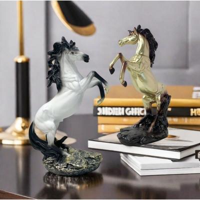 Statue de cheval debout fabriquée à la main, figurine décorative de table pour salle d'étude, légère