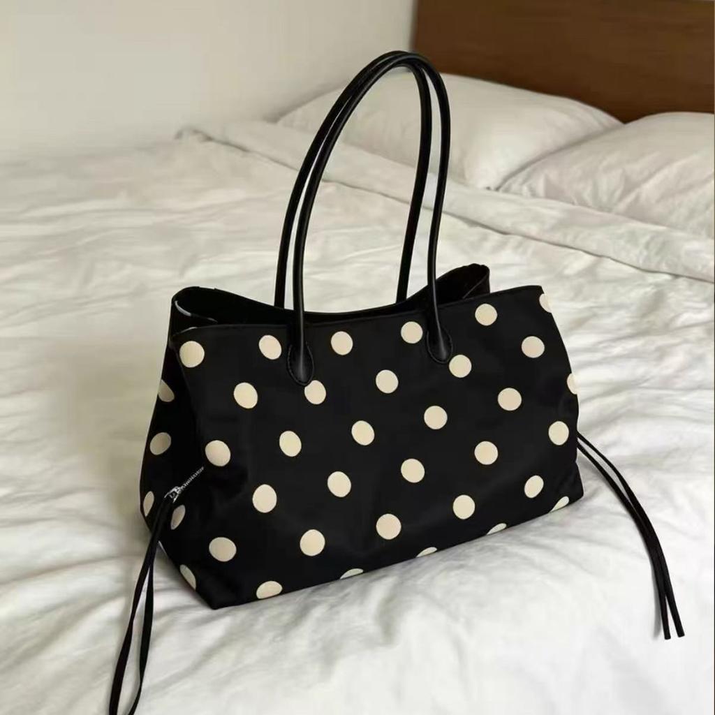 Large Capacity Handbag - Dotted Tote Bag - Simple and Fashionable Single-shoulder Bag for Daily Use