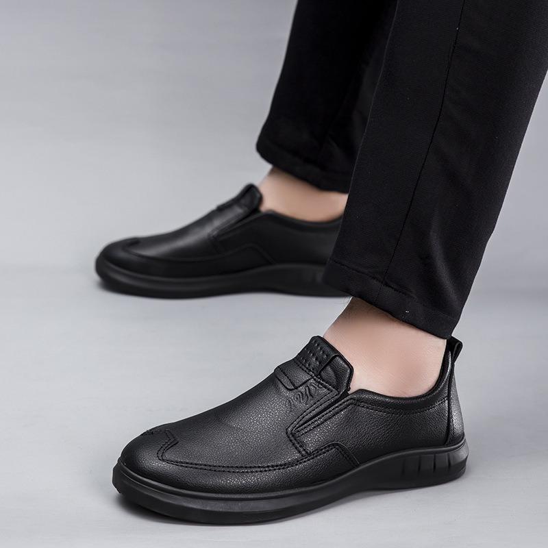 New soft leather men's shoes black casual one-pedal lazy shoes soft-soled driving work shoes fashionable and comfortable dad shoes