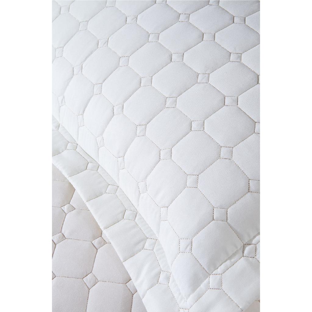 Esiva Double Bed Cover Cream