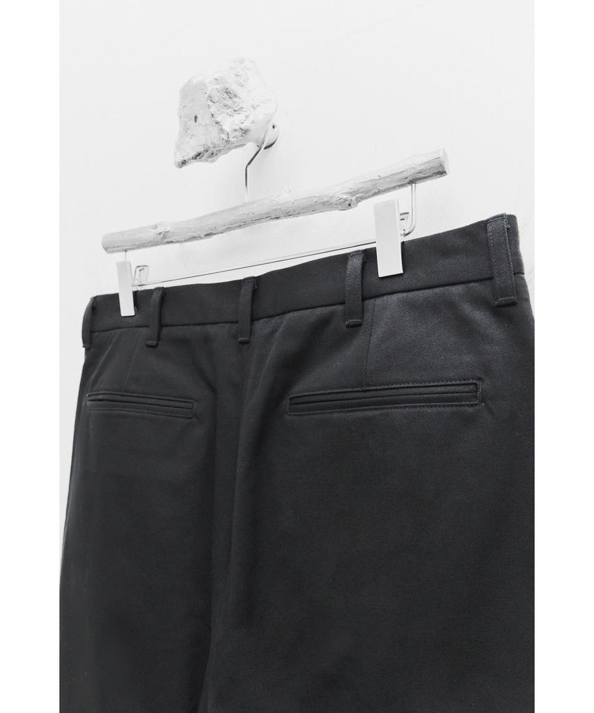 YOUTH 2-Pleated Chino Pants - Black