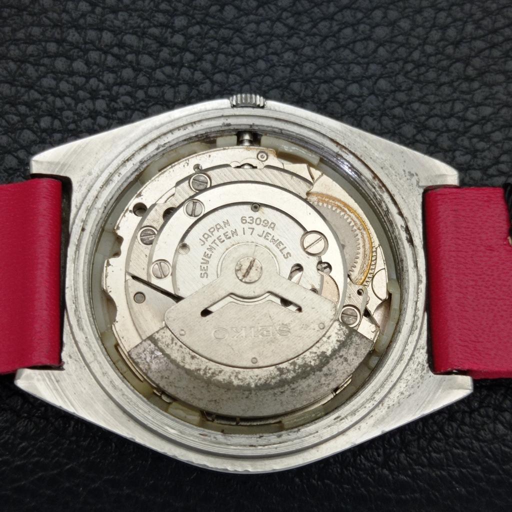 AUTOMATIC VINTAGE SEIKO 5 JAPAN 6309A MENS ARABIC RED COLOR DIAL WATCH A702667-1 R209-a702667