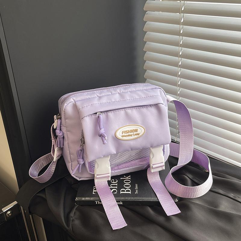 Borsa a tracolla carina in stile scolastico per ragazze con materiale in nylon per l'uso quotidiano
