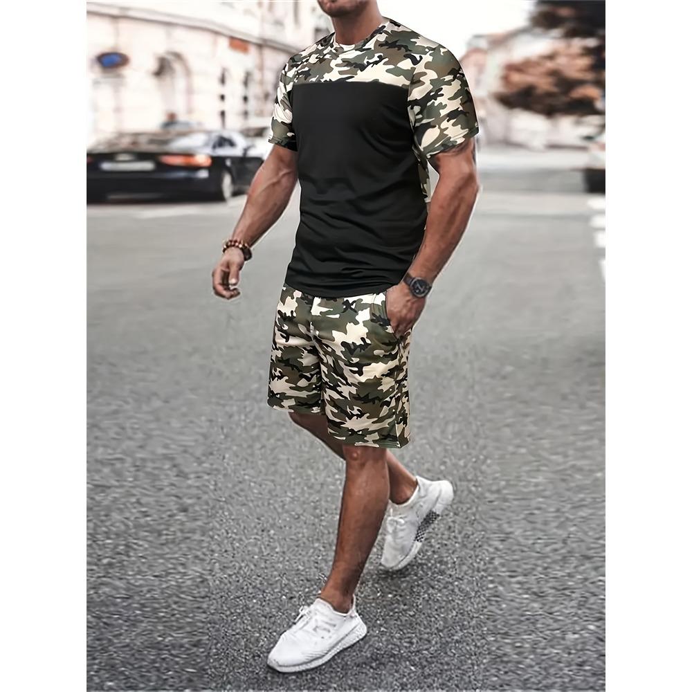 New Men's Short-Sleeve Athletic Shorts Set Crew Neck T-Shirt With Drawstring Shorts Stylish Streetwear Two-Piece Set