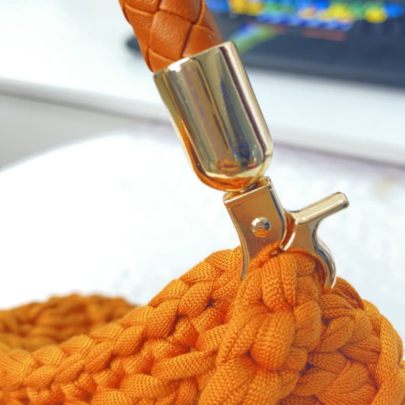 Hand Woven Shell Handbag