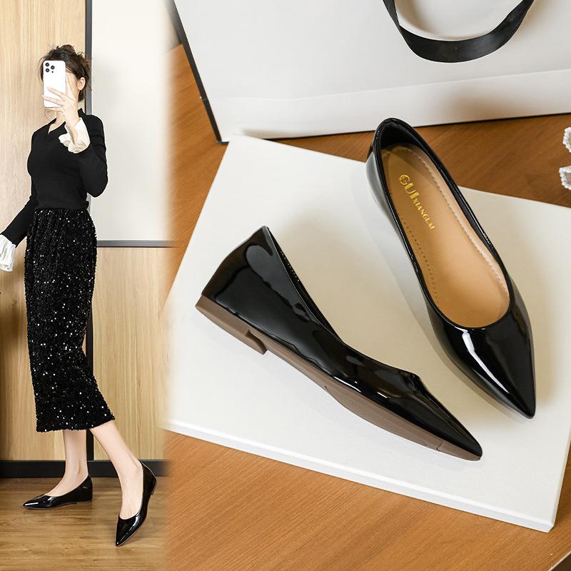 Women's Pointed-toe Patent Leather Flats, High-quality Slip-on Design, Lace-up Style, Low-cut, 2026 Fashionable and Minimalist.
