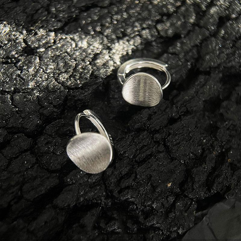 Simple Brushed Round Earrings Niche Geometric Minimalist Student Light Luxury Exquisite Design Women's Festive Gift Daily Earrings