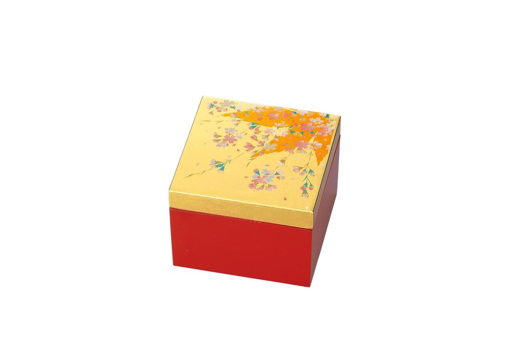 Nakatani Brothers Company "Yamanaka Lacquerware" Small Box with Gold Leaf and Sakura Design 37-2211