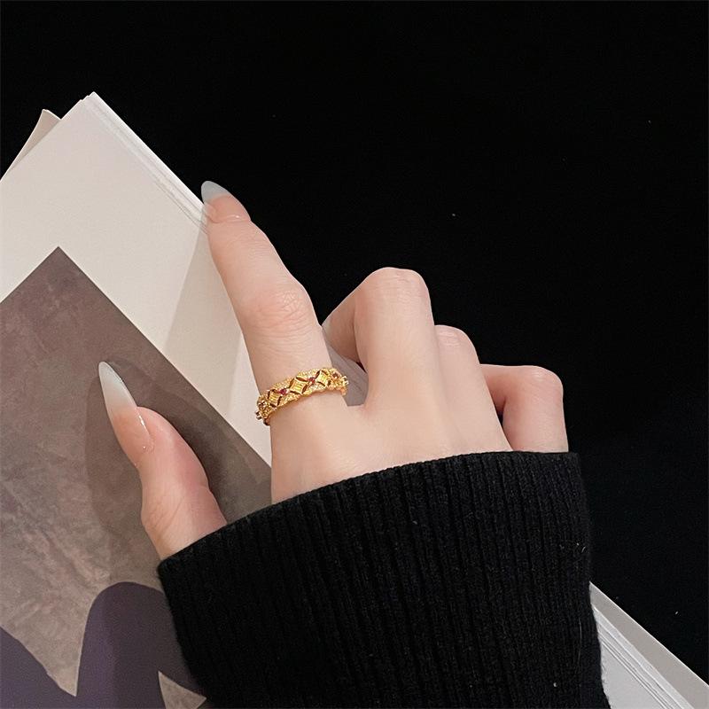 Medieval Gold Imitation Chalcedony Open Ring Niche Design Sense Light Luxury High Sense Personality French Hollow Ring