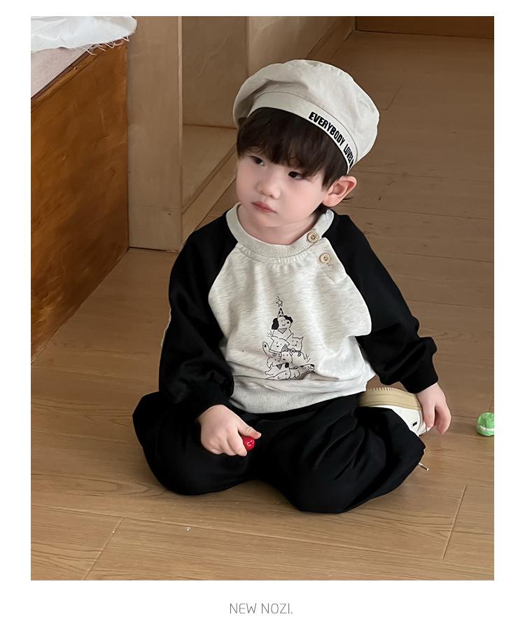 Höst 2025 Koreansk Stil Pojkars Tecknat Tryck Raglanärm Tvådelat Set