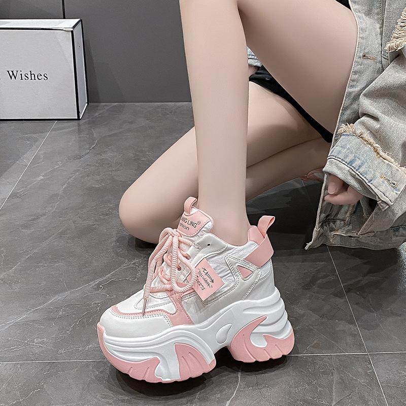 Frühlings- und Herbst-Damenschuhe mit höhenverstärkenden, modischen Kreuzriemen, vielseitige Damenschuhe mit dicker Sohle