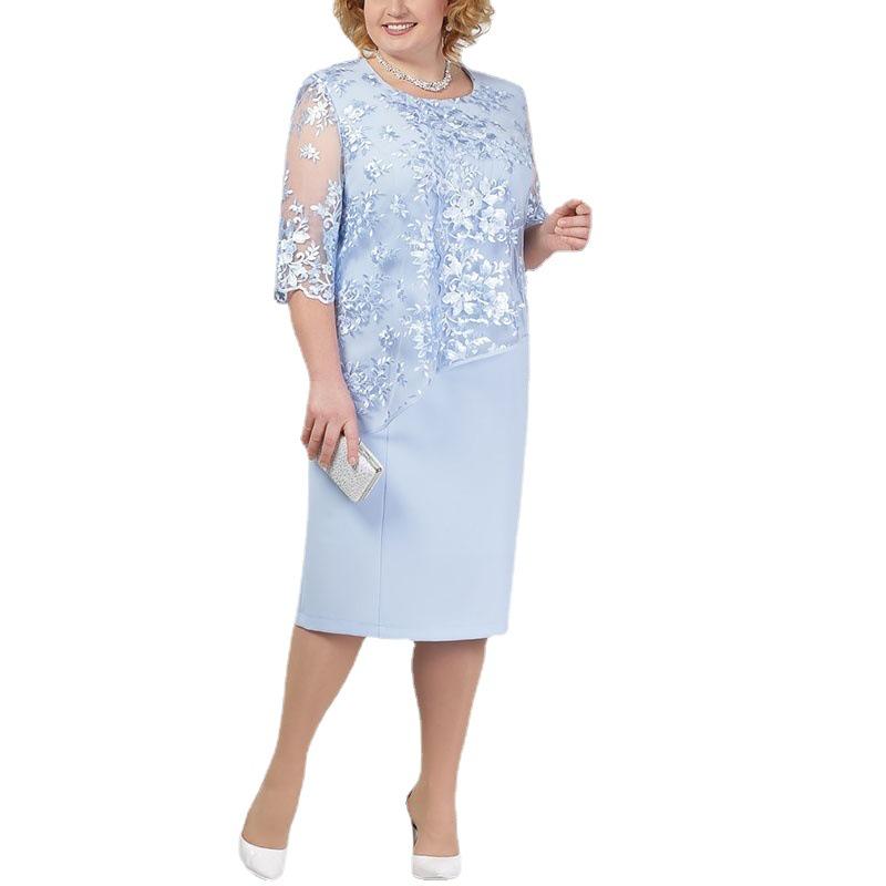 Plus Size Lace Fashion Evening Dress for Women – Elegant and Trendy Design