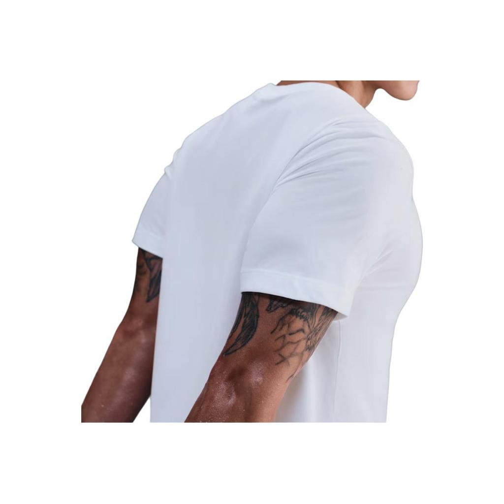 Nike Short Sleeve Straight Cut Round Neck T-Shirt Men tops HV4136-100