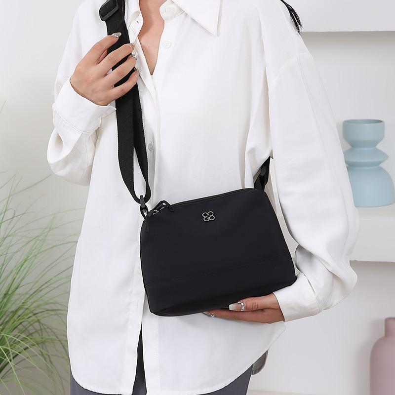 Women's Lightweight Nylon Shoulder Bag – Convertible Crossbody for Travel, Water-Resistant with Phone Pocket
