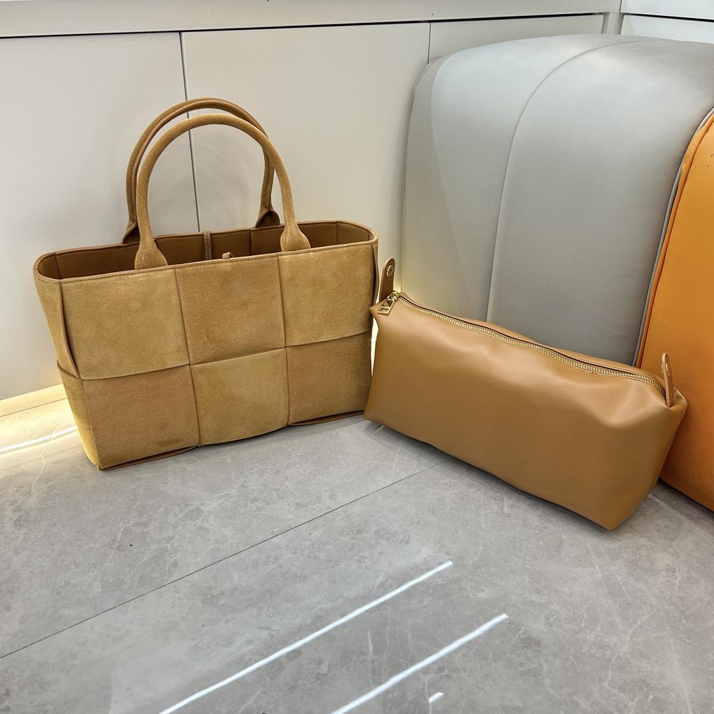 Früher Herbst neue matte Rindsleder gewebte Tasche modische Tasche Handtasche große Kapazität Tasche Einkaufstasche