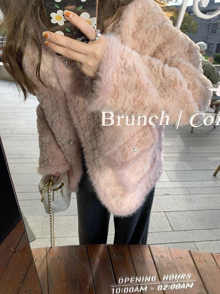 Xiaoxiangfeng jacket women's 2024 new lamb wool imitation rabbit fur loose and thin warm plush top