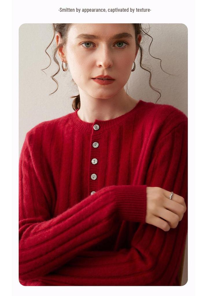 Autumn/Winter 2025 Women's Cashmere Round Neck Sweater with Buttons, Vertical Rib Knit, Gentle Style, Loose Fit.