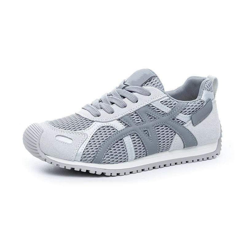 

Contrasting color splicing platform German training shoes women s 2025 new retro versatile mesh transparent casual Forrest Gump shoes 40 серый