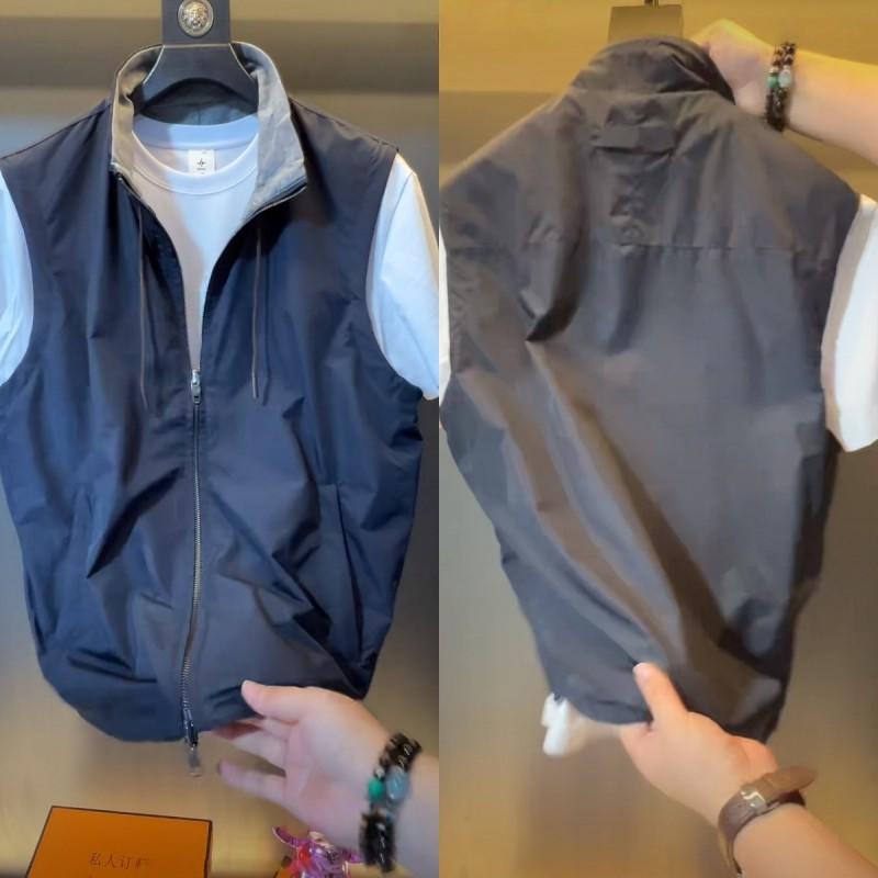 Mens Reversible Lightweight Vest Italian Style Fashion Casual Slim Fit Sleeveless Jacket