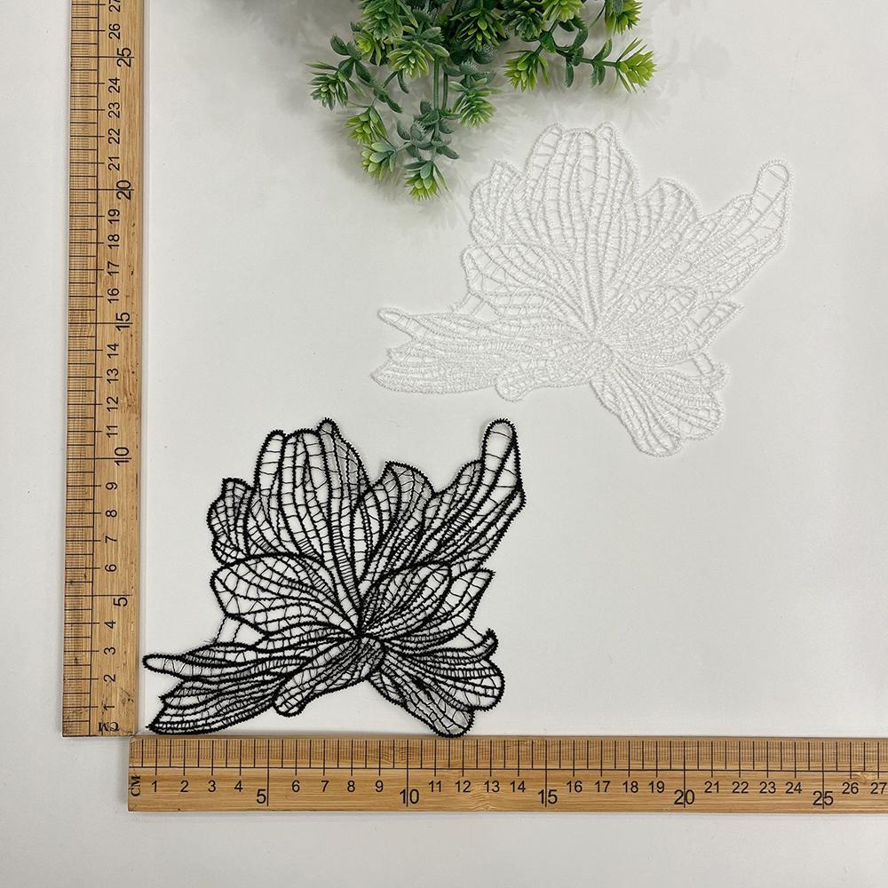 5Pcs White Black Flowers Patches DlY Sewing Wedding Dress Clothes Decoration Accessories