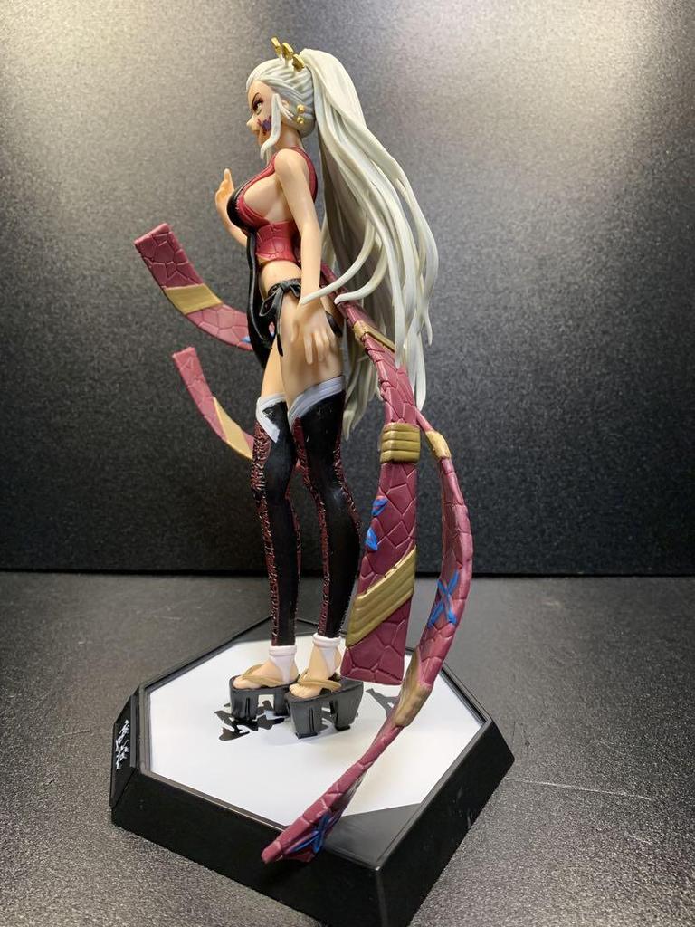 [USED] Demon Slayer: Kimetsu no Yaiba Upper Rank Six Daki Figure