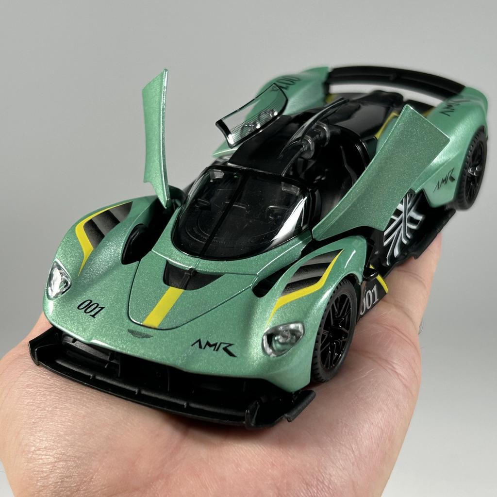 1/32 Aston Martin Valkyrie Supercar Alloy Metal Diecast Model Car Collectibles Boy’s Birthday Gift Home Trendy Ornaments & Gift