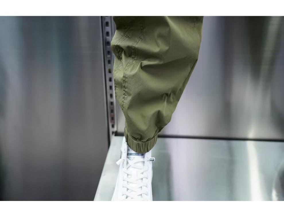 2023 Men's Trendy Cropped Pants: Spring & Autumn Casual Sportswear.