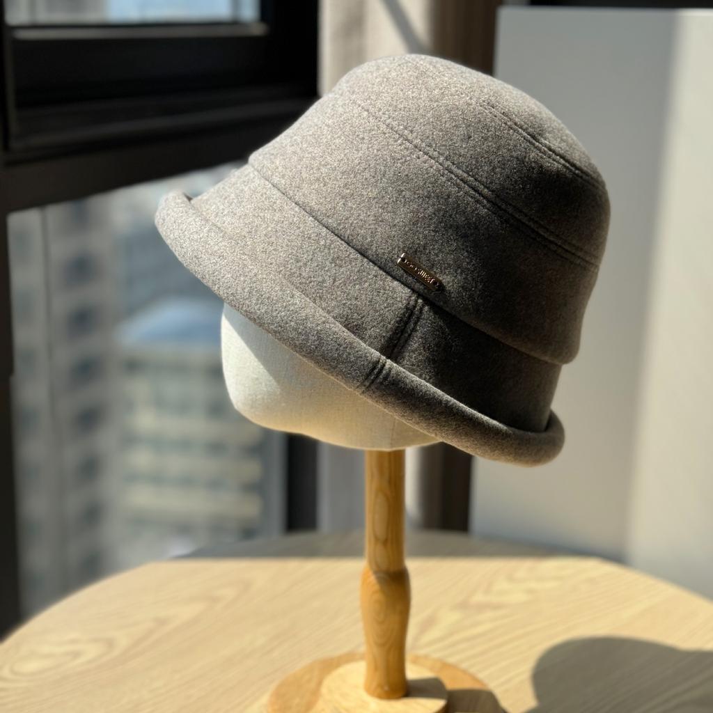 Neuer Stil Fischerhut für Damen im Herbst und Winter Wollmütze Japanischer Rollrand Kurze Krempe Sonnenhut Elegante Mütze