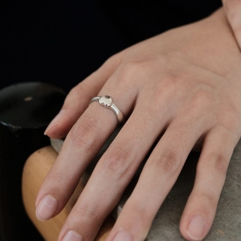 

Orbes PETITE HEART RING SILVER