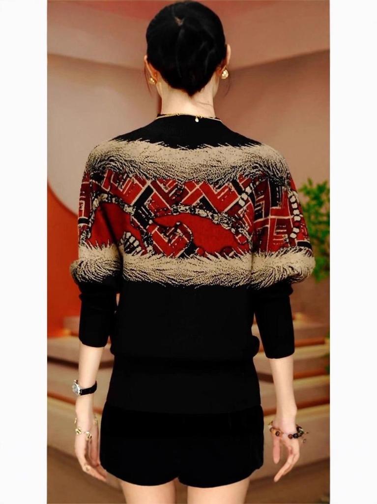 Women's Double-Sided Fleece Shirt - Stylish, Printed, Loose Fit, Slimming, Elegant Autumn/Winter Top, Age-Reducing and Versatile.