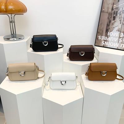 Fashionable Underarm Bag for Women's New Spring and Summer Fashion One Shoulder Square Bag Commuter Crossbody Bag Saddle Bag