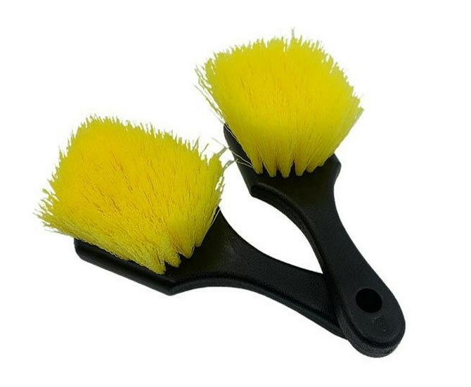 Multifunctional Car Cleaning Brush: Soft Bristle for Wheels, Tires, and Floor Mats