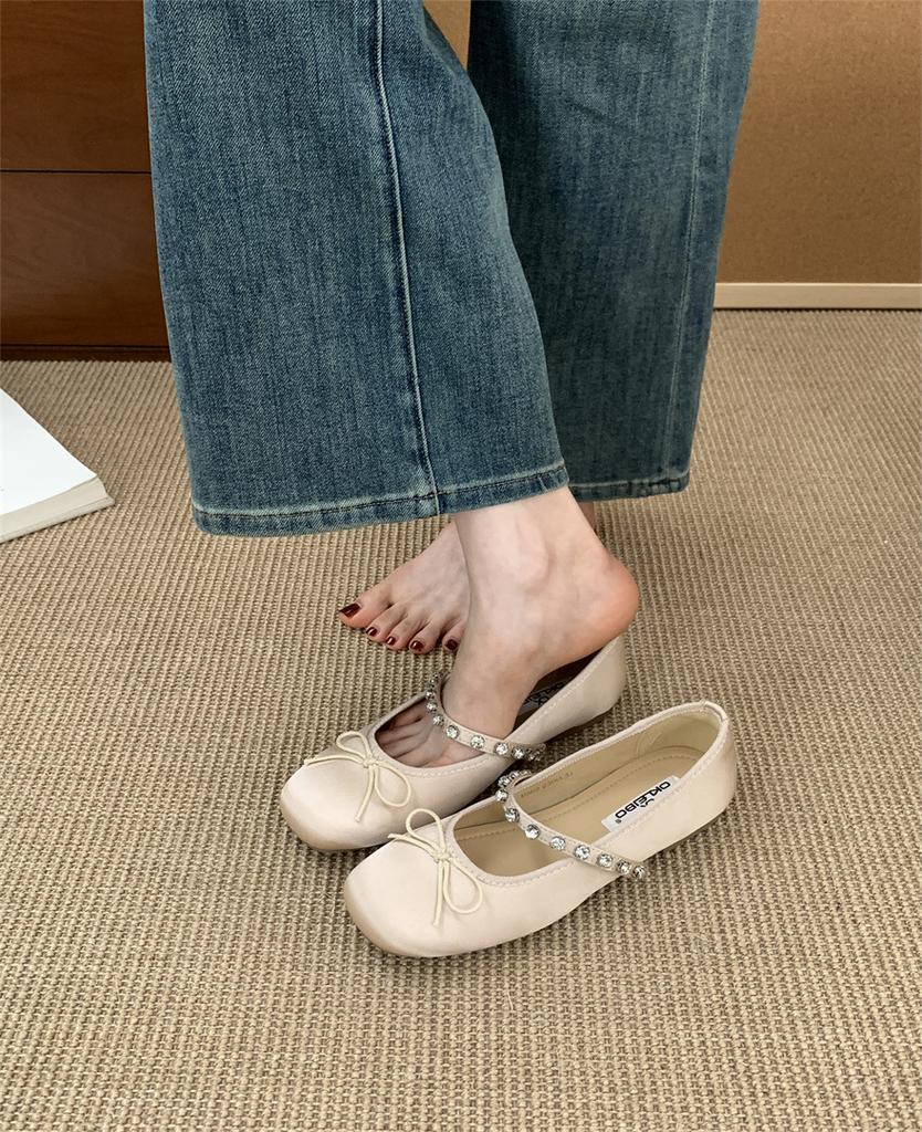 Black series Korean version retro niche Mary Jane women's shoes early spring new one-word buckle strap flat shoes