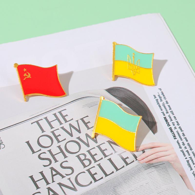 Chic Colorful Flag Badge Brooch Unique Geometric Metal Pin For Trendy Clothing Bags And