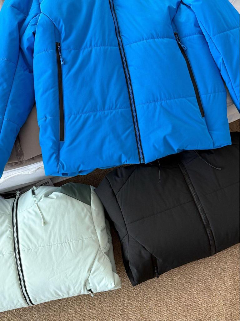 Winter Men's High-End Cotton Ski Jacket for Outdoor Warmth