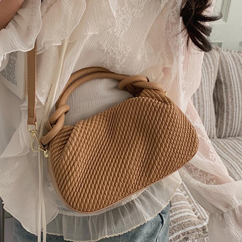 Handmade Woven Bag, Bucket Bag, Crossbody Bag for The Armpit, Commuter Shoulder Bag, Large Capacity Crossbody Bag