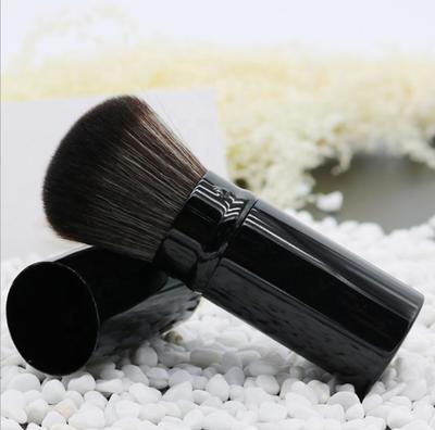 Single Retractable Brush Soft Bristles Portable Travelling Makeup Brush Private Label