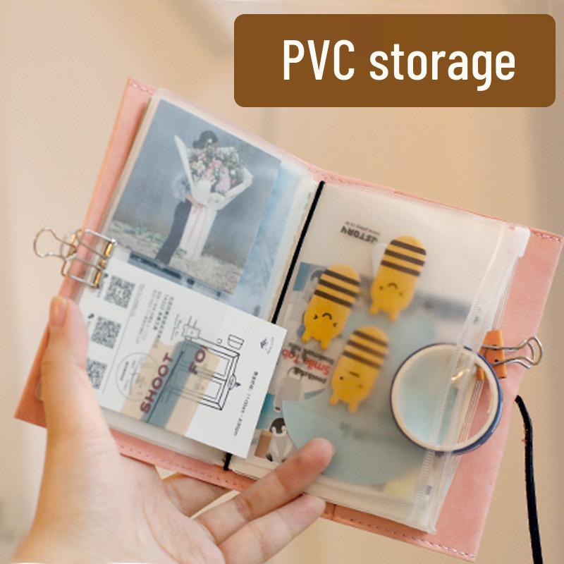 

Портативний Планувальник Подорожей з Внутрішніми Сторінками та Паспортним Стилем