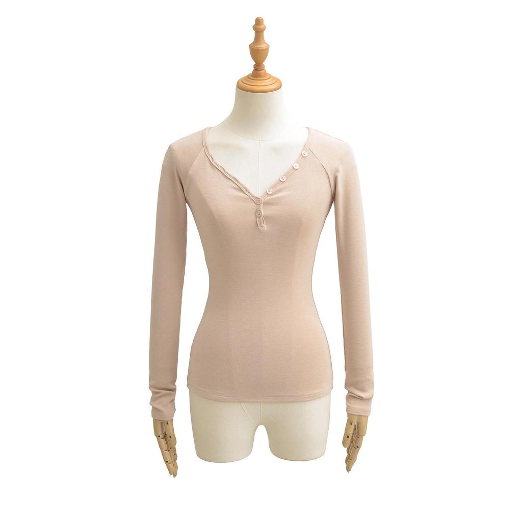 Spicy Girl Cashmere Heart Neck Slim-Fit Button-Up T-Shirt for Autumn/Winter 2025