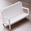 1 Stück Einfacher Weißer Bankstil Visitenkartenhalter Ständer Etui Modernes Sofa Namenskarte Desktop-Organizer Schulbüromaterial