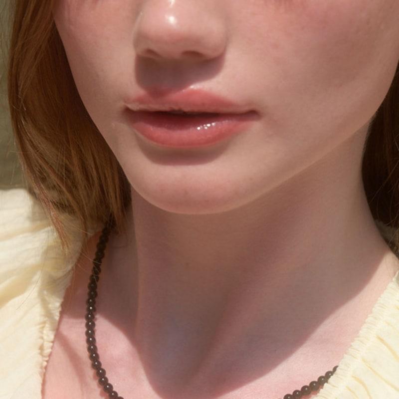 LOVE ME MONSTER Bold Ball Point Gem Necklace (L242MNK050)