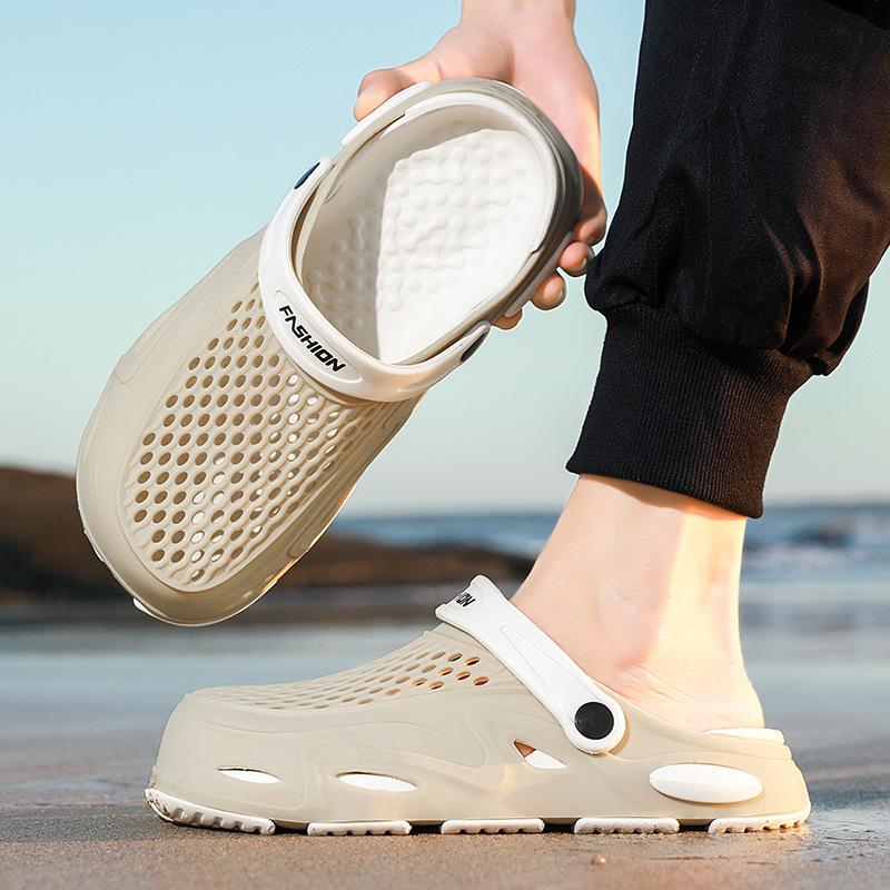 Slippers men's 2025 summer new men's outdoor sports leisure fashion simple wind bag head wear-resistant beach sandals
