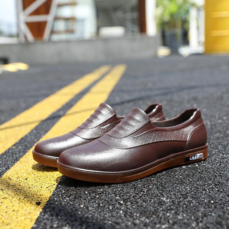 Low-top rain shoes men's fashion shallow mouth beef tendon sole water shoes adult low tube work non-slip and wear-resistant rubber shoe cover