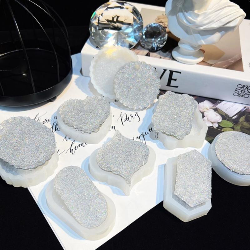 DIY Diamond Listing Silicone Epoxy Resin Mold Diamond Irregular Aromatherapy Pendant Tag Keychain Jewelry Mold Tools