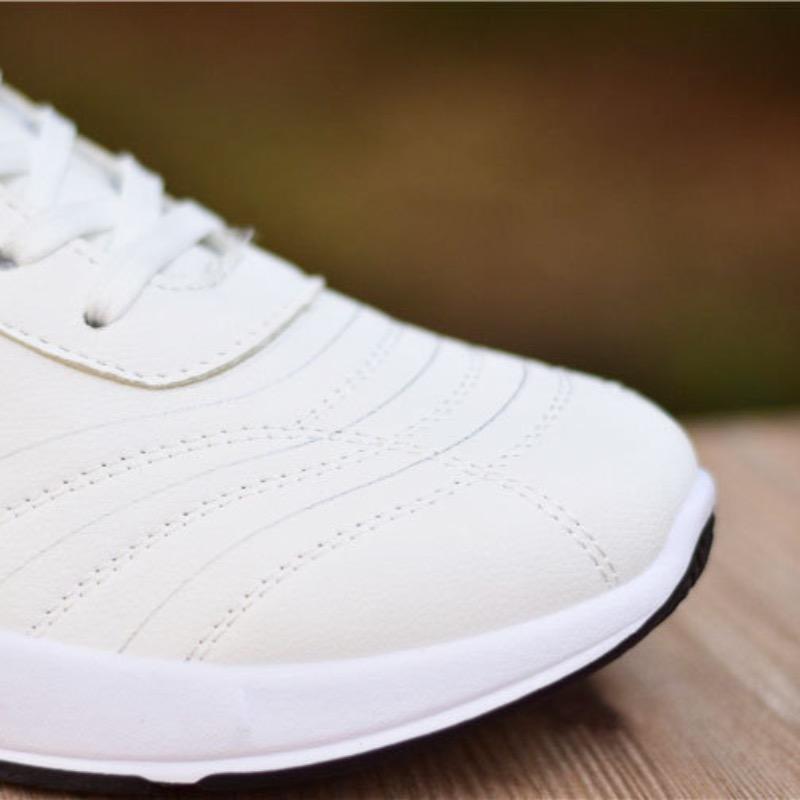 Men's Sneakers Lightweight Pu Leather Casual Shoes Lace Up Flats Air Cushion Sport Running Shoes for Men Tenis Zapatillas Hombre