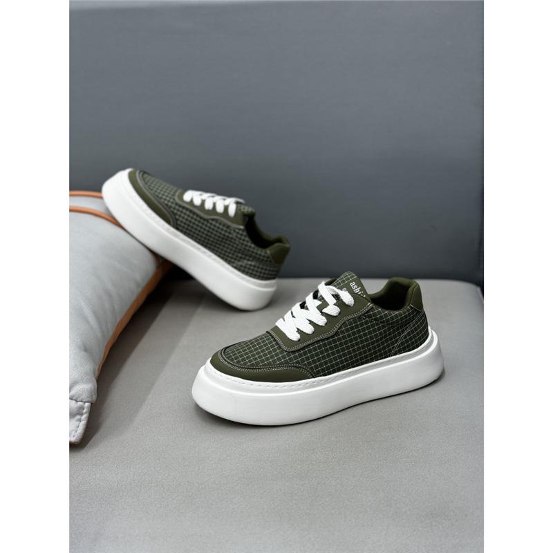 New comfortable shoes sneakers comfortable and breathable dnh