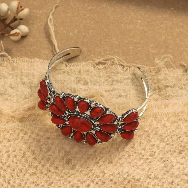 Cross Border Bohemian Retro Ethnic Style Turquoise Bracelet For Women Personalized And Fashionable Floral Bracelet From Europe And America