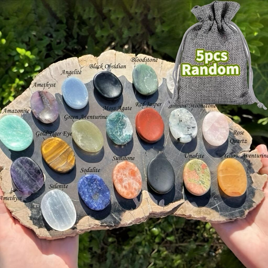 Natural Crystal Stone Oval Worry Stone, Palm Stone Set, Multiple Crystal Blends, Ideal Gift for Friends and Family, 5 Pcs Random.